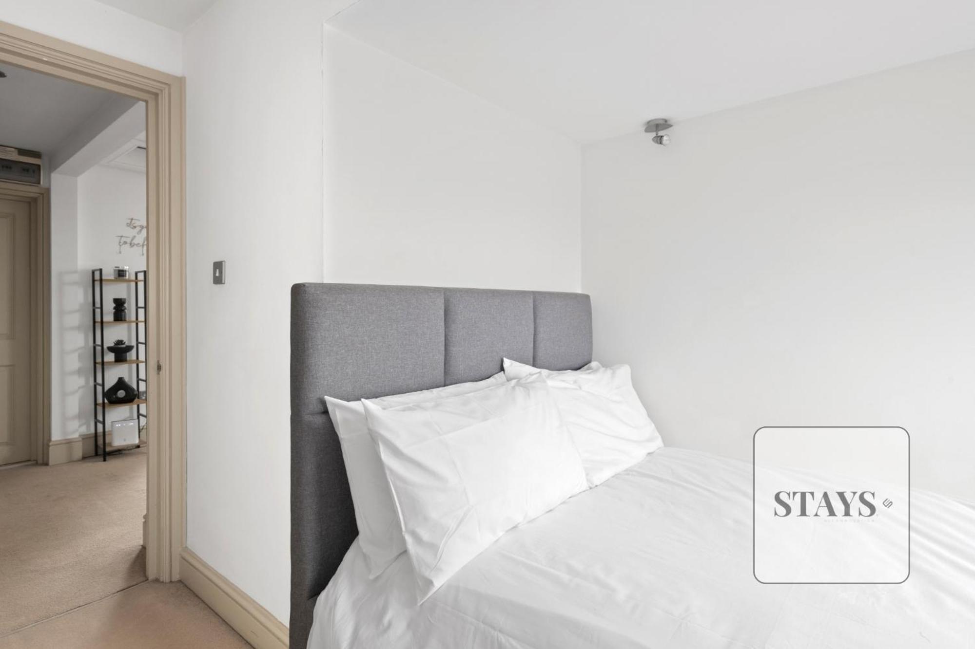 Cosy Apartment In Moulsham, Long Stays Welcome Челмсфорд Экстерьер фото